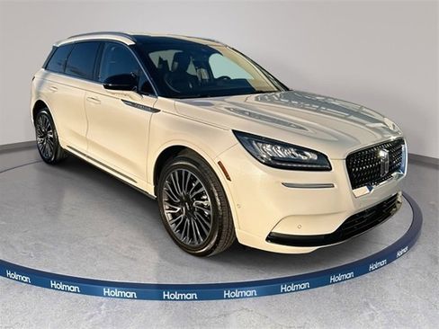 Used 2022 Lincoln Corsair Reserve w/ Equipment Group 201A image 4