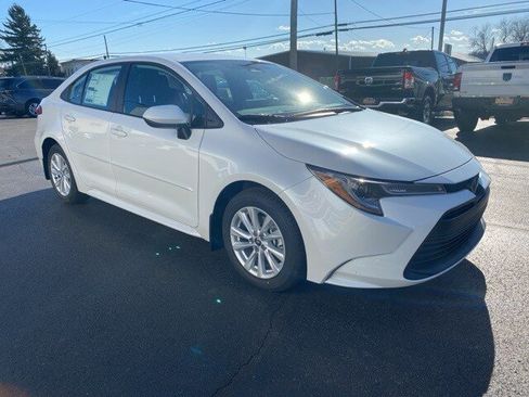 New 2026 Toyota Corolla LE image 8