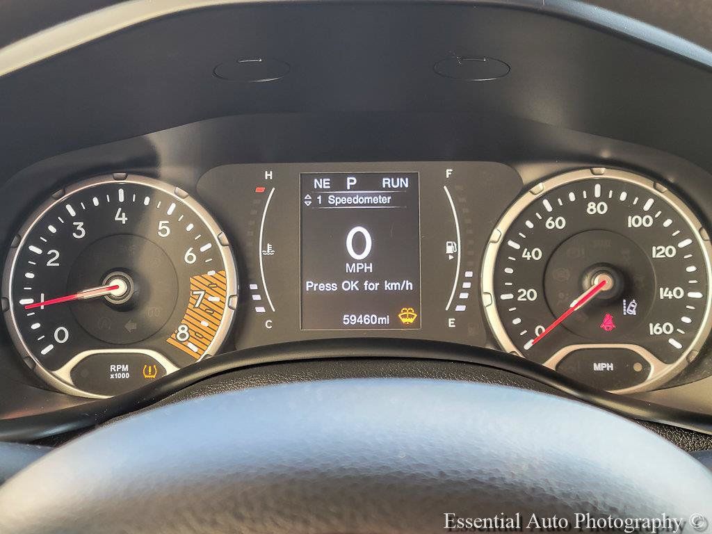 Used 2023 Jeep Renegade Latitude AWD/4WD image 16