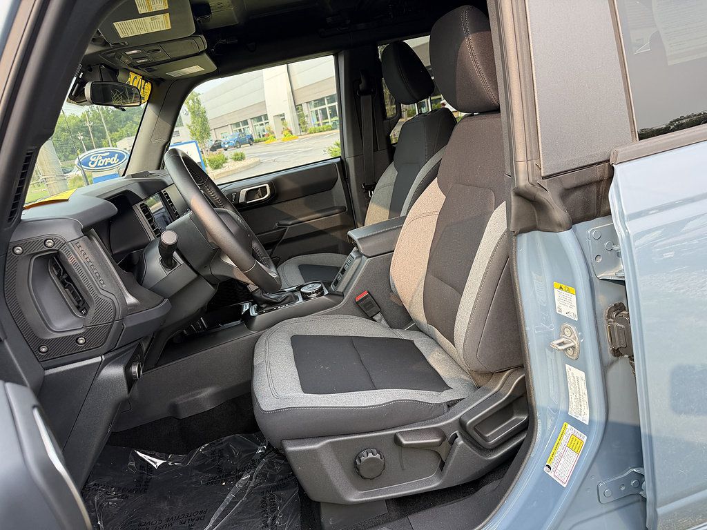 Used 2025 Ford Bronco Big Bend AWD/4WD image 11