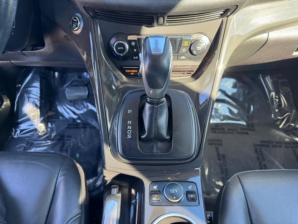 Used 2016 Ford Escape Titanium AWD/4WD image 34
