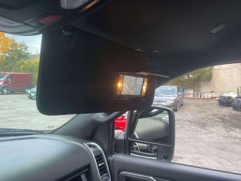 Used 2024 RAM 2500 Big Horn image 31