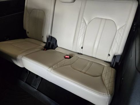 Used 2020 Ford Expedition Platinum AWD/4WD image 34