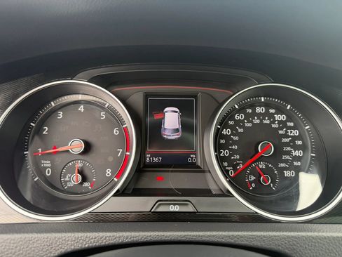 Used 2017 Volkswagen GTI Autobahn FWD image 25
