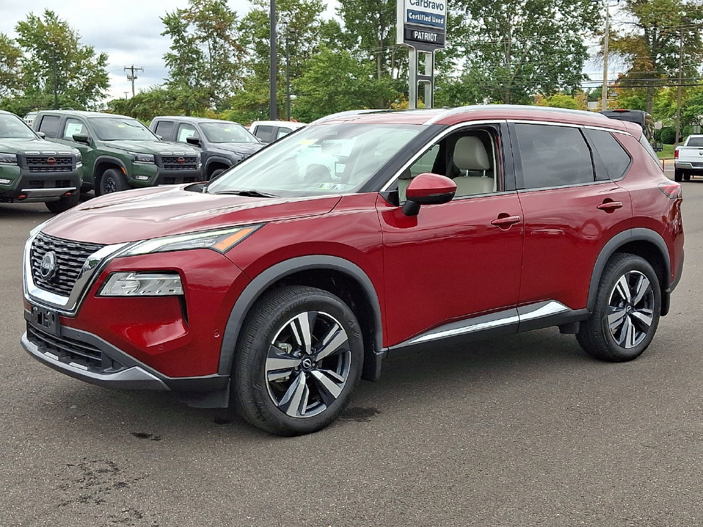 Certified 2023 Nissan Rogue SL w/ SL Premium Package AWD/4WD image 3