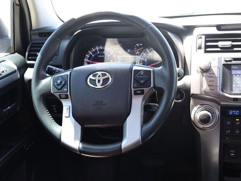 Used 2014 Toyota 4Runner Limited AWD/4WD image 20