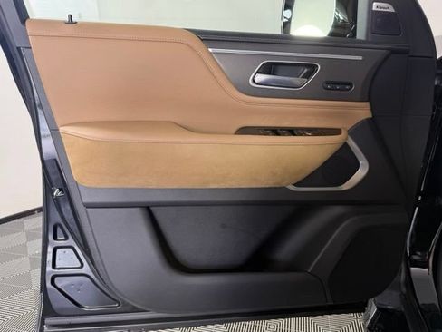 Used 2025 INFINITI QX80 Luxe RWD image 34