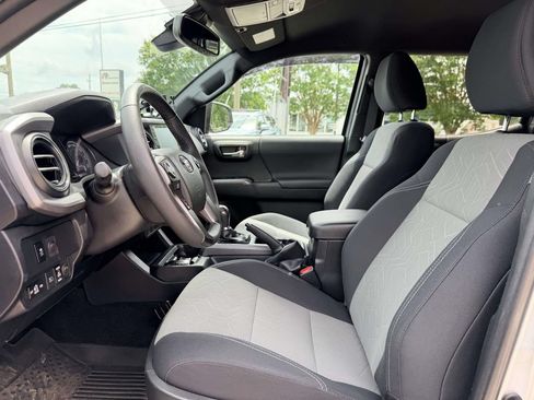 Certified 2022 Toyota Tacoma TRD Sport AWD/4WD image 20