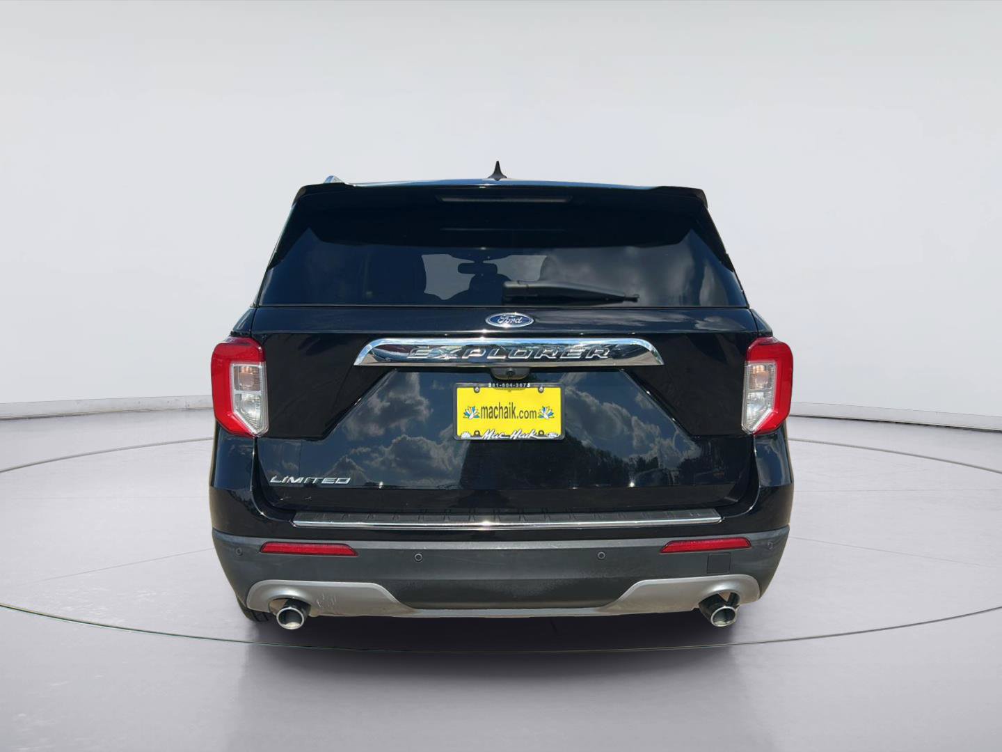 Certified 2022 Ford Explorer Limited RWD image 5
