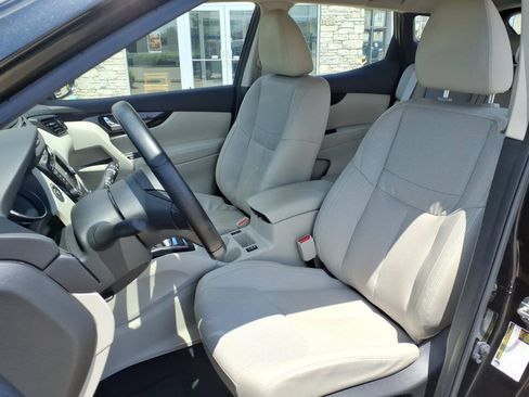Used 2022 Nissan Rogue Sport SL AWD/4WD image 19