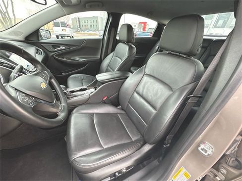 Used 2024 Chevrolet Malibu LT image 19