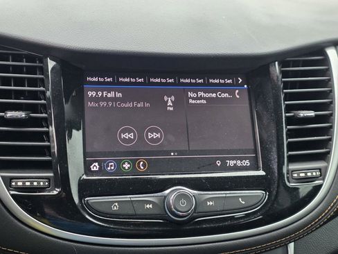 Used 2020 Chevrolet Trax LS FWD image 14