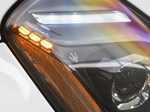 Used 2024 Maserati GranTurismo Modena image 17