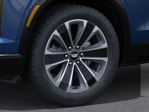 New 2026 Cadillac Vistiq Sport w/ LPO, Floor Liner Package AWD/4WD image 40