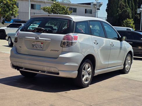 Used 2005 Toyota Matrix XR FWD image 8
