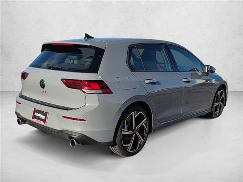 New 2026 Volkswagen Golf SE image 2