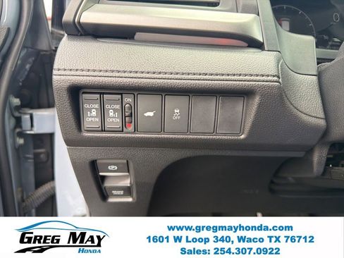 Used 2025 Honda Odyssey Sport-L image 22