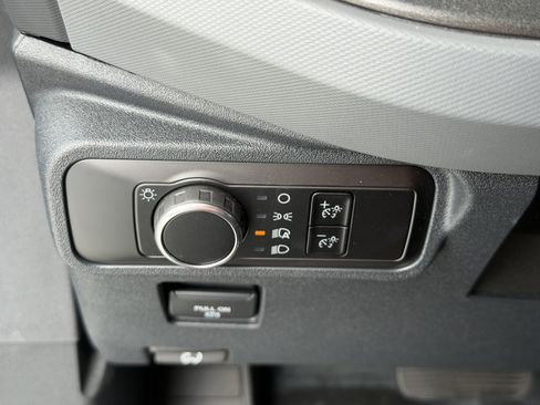 Used 2024 Ford Bronco Black Diamond AWD/4WD image 24
