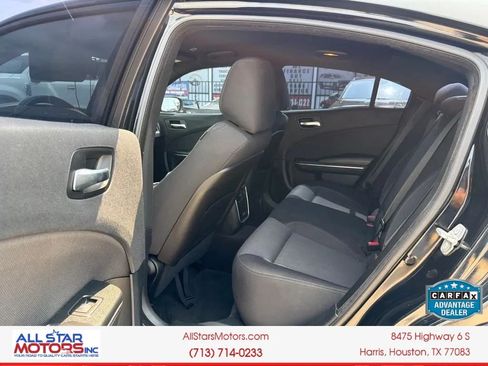 Used 2017 Dodge Charger SE w/ Popular Equipment Group RWD image 12