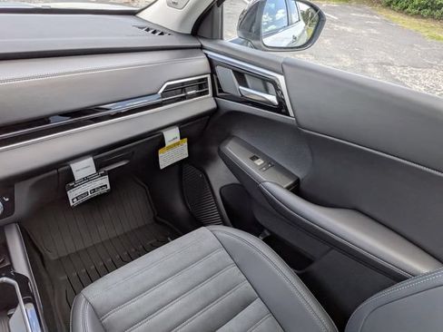 New 2026 Mitsubishi Outlander AWD image 15