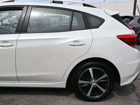 Used 2019 Subaru Impreza 2.0i Premium AWD/4WD image 27