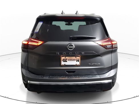 New 2025 Nissan Rogue Platinum w/ Tech Package image 6