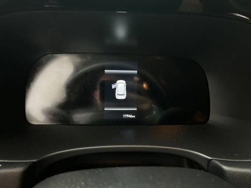 Used 2025 Hyundai Palisade SE FWD image 17
