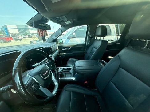Used 2023 GMC Sierra 1500 SLT w/ SLT Premium Package AWD/4WD image 7