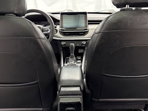 Used 2023 Jeep Compass Limited w/ Sun and Sound Group image 36