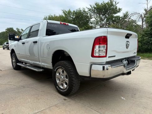 Used 2024 RAM 2500 Big Horn w/ Off Road Package AWD/4WD image 5