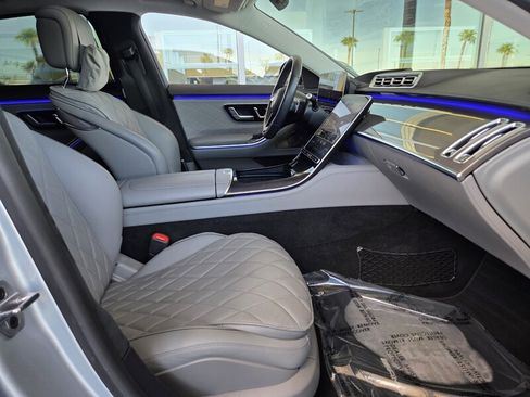 Certified 2022 Mercedes-Benz S 580 4MATIC Sedan image 19