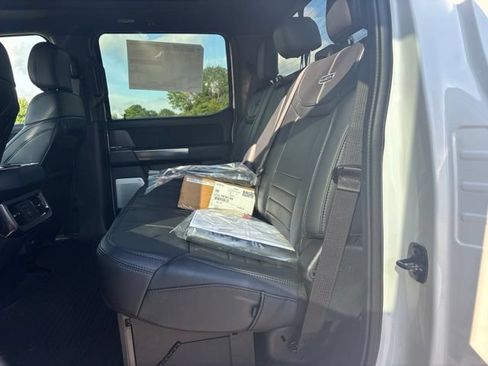 New 2026 Ford F350 Platinum w/ Tremor Off-Road Package AWD/4WD image 16