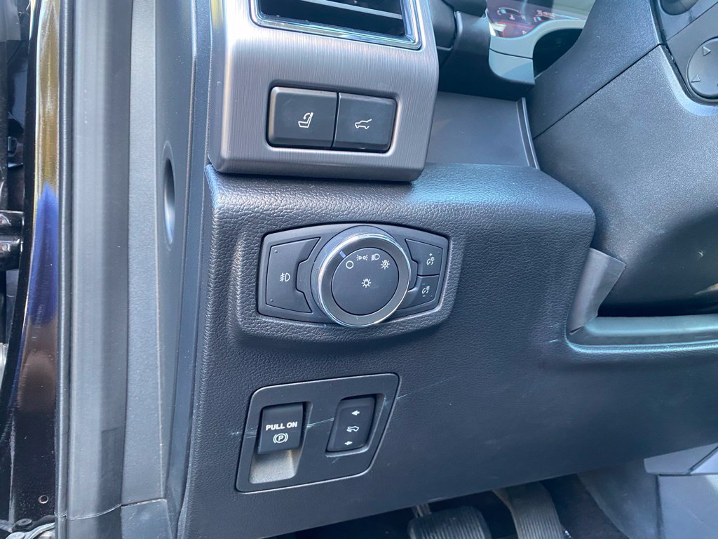 Used 2021 Ford Expedition Platinum AWD/4WD image 19
