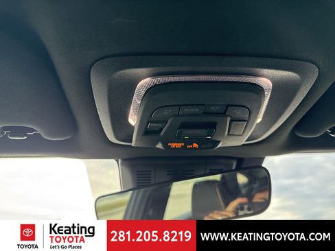 Used 2023 Toyota Crown Platinum image 20