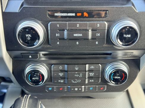 Used 2015 Ford F150 Lariat w/ Equipment Group 501A Mid image 24