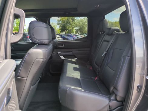 Used 2025 Toyota Tundra Platinum AWD/4WD image 13