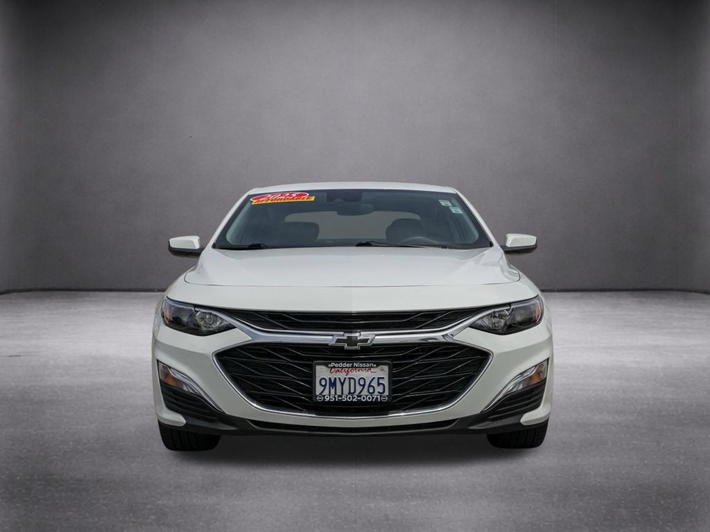 Used 2025 Chevrolet Malibu RS FWD image 11