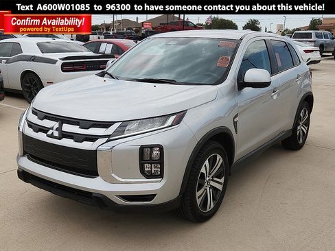 Used 2024 Mitsubishi Outlander Sport SE image 1