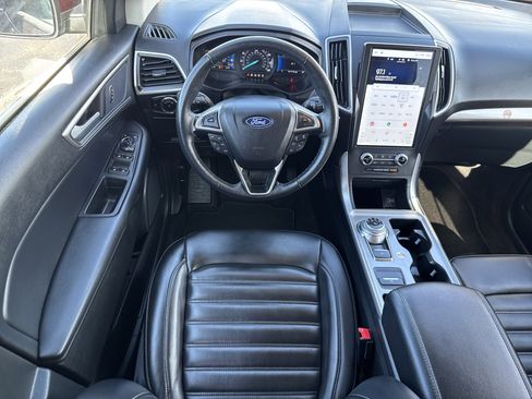 Used 2024 Ford Edge SEL AWD/4WD image 12
