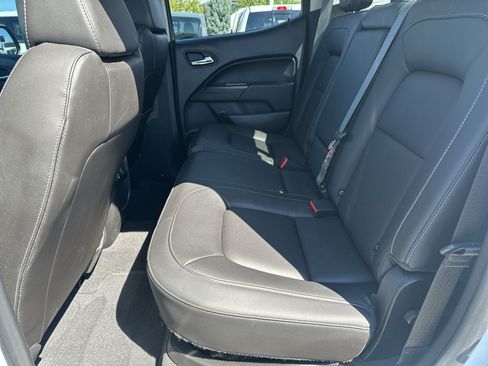 Used 2021 Chevrolet Colorado ZR2 w/ ZR2 Dusk Special Edition AWD/4WD image 23
