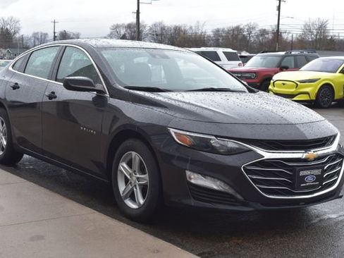 Used 2023 Chevrolet Malibu LT image 9