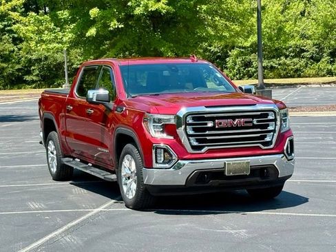 Used 2019 GMC Sierra 1500 SLT w/ SLT Premium Plus Package AWD/4WD image 11