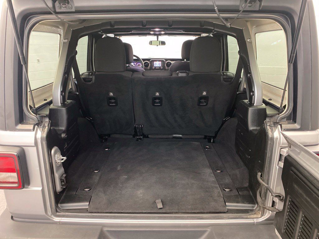 Used 2019 Jeep Wrangler Unlimited Sport S AWD/4WD image 21