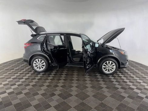 Used 2021 Nissan Rogue Sport SV AWD/4WD image 13