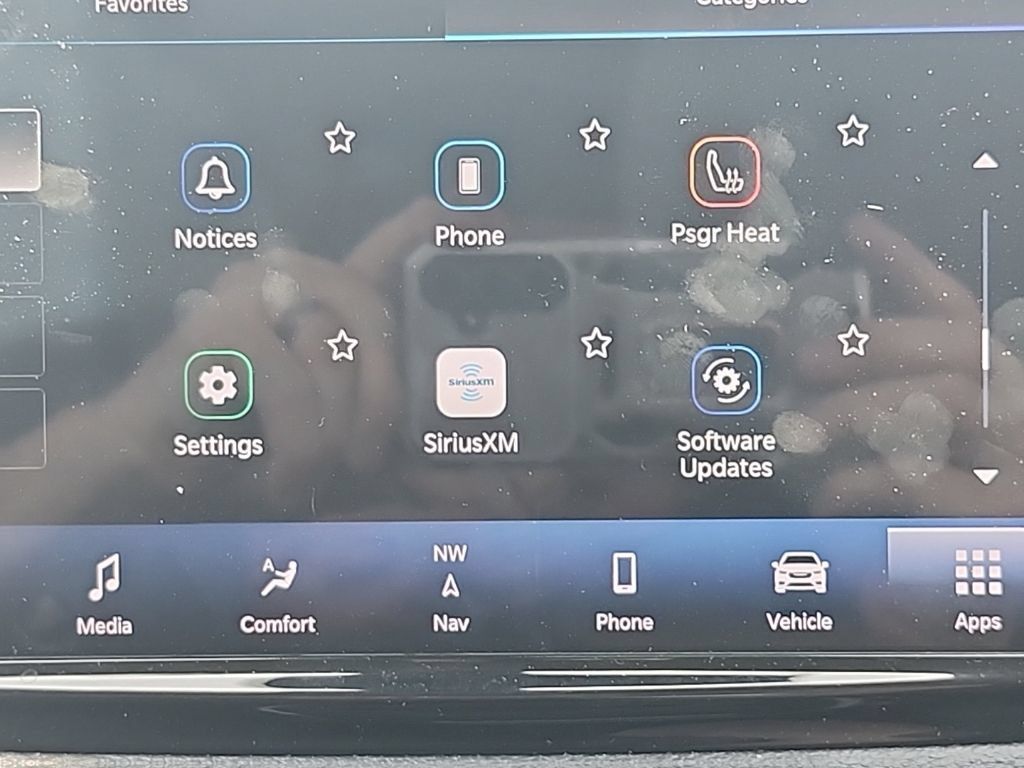Used 2024 Chrysler Pacifica Limited FWD image 42