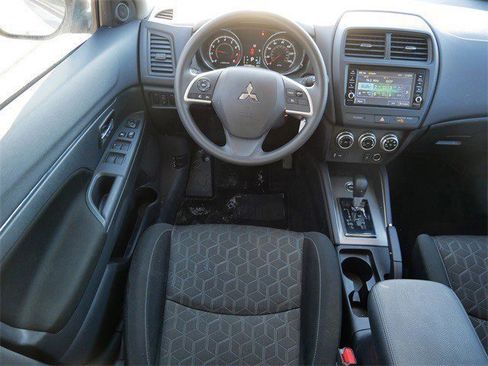Used 2024 Mitsubishi Outlander Sport ES image 10