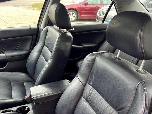Used 2005 Honda Accord EX-L image 17