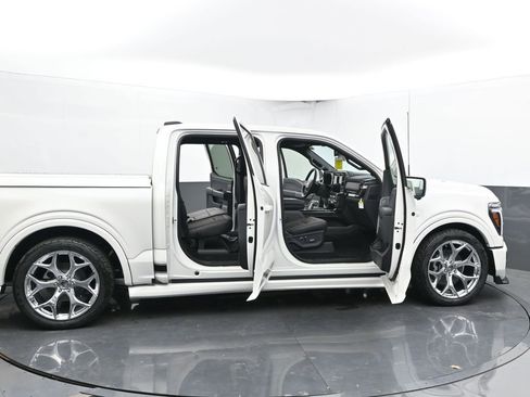 New 2025 Ford F150 Lariat w/ Equipment Group 502A High image 47