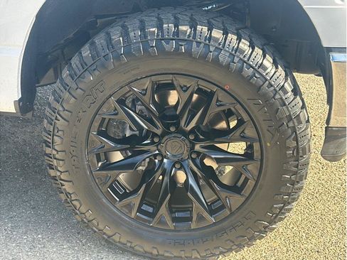 Used 2022 Ford F150 XLT w/ Equipment Group 301A Mid AWD/4WD image 10