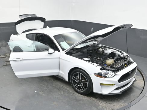 Used 2020 Ford Mustang Premium image 35